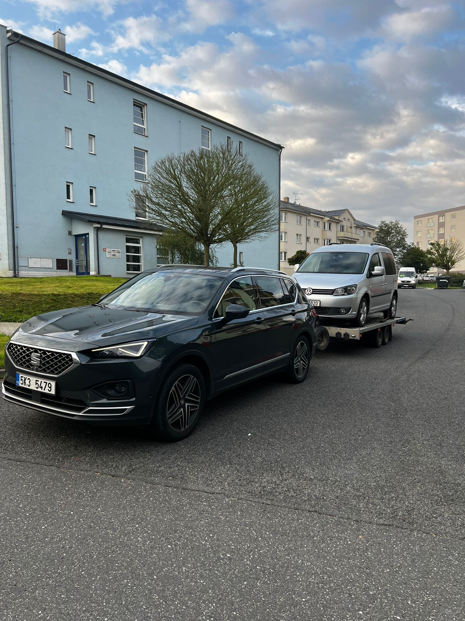 Oprava brzd a podvozku osobního automobilu v autoservisu v Rakovníku
