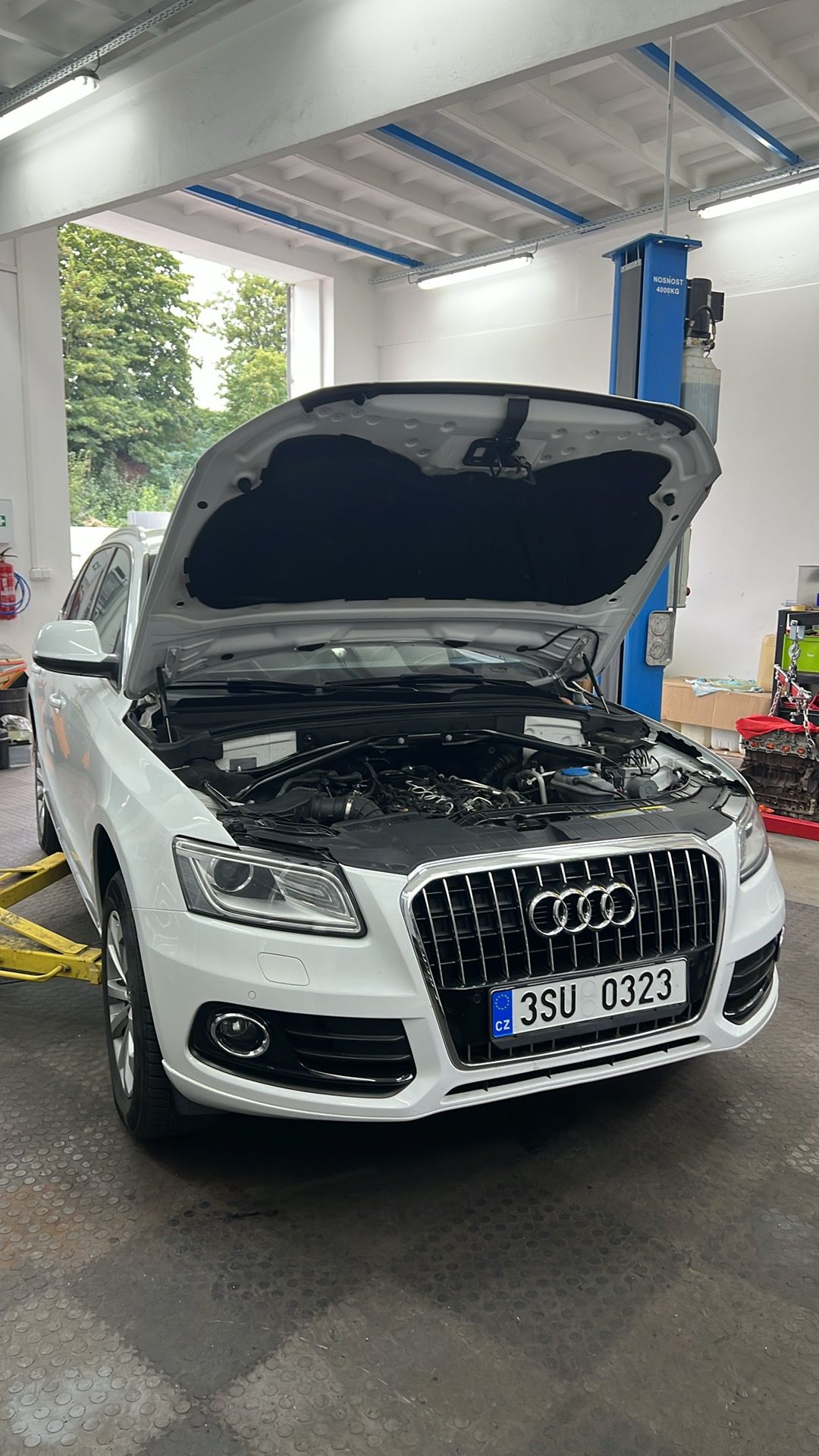 Oprava brzd a podvozku osobního automobilu v autoservisu v Rakovníku
